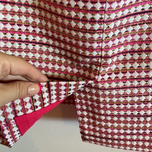 Pink pattern pencil skirt- size 10 - Picture 5 of 6